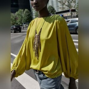 Zara SATIN TOP WITH CUT-OUT SLEEVES Lime Top S